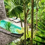 Villa Maja Seminyak / Petitenget